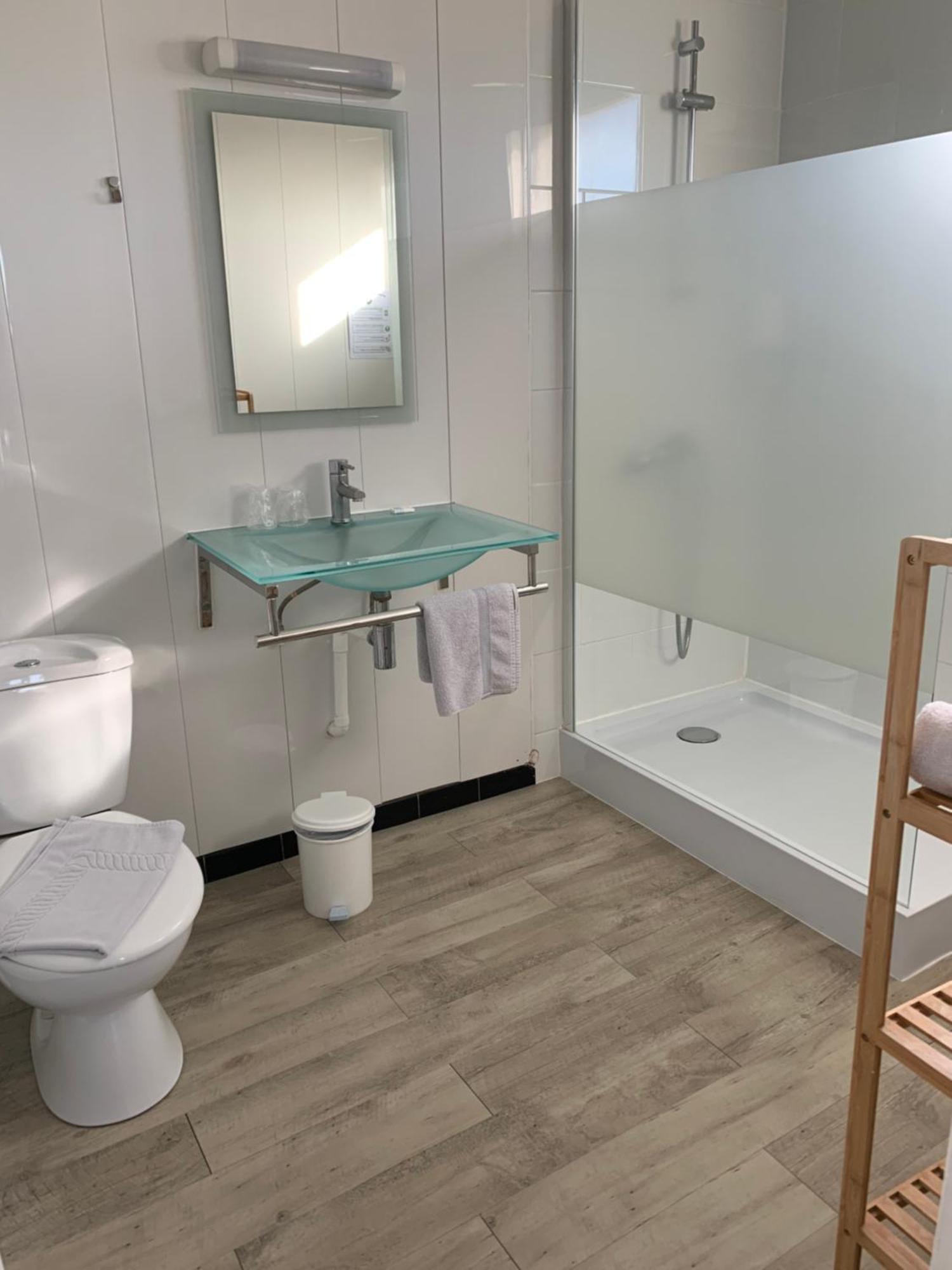 Hotel Le Canetois Eksteriør bilde