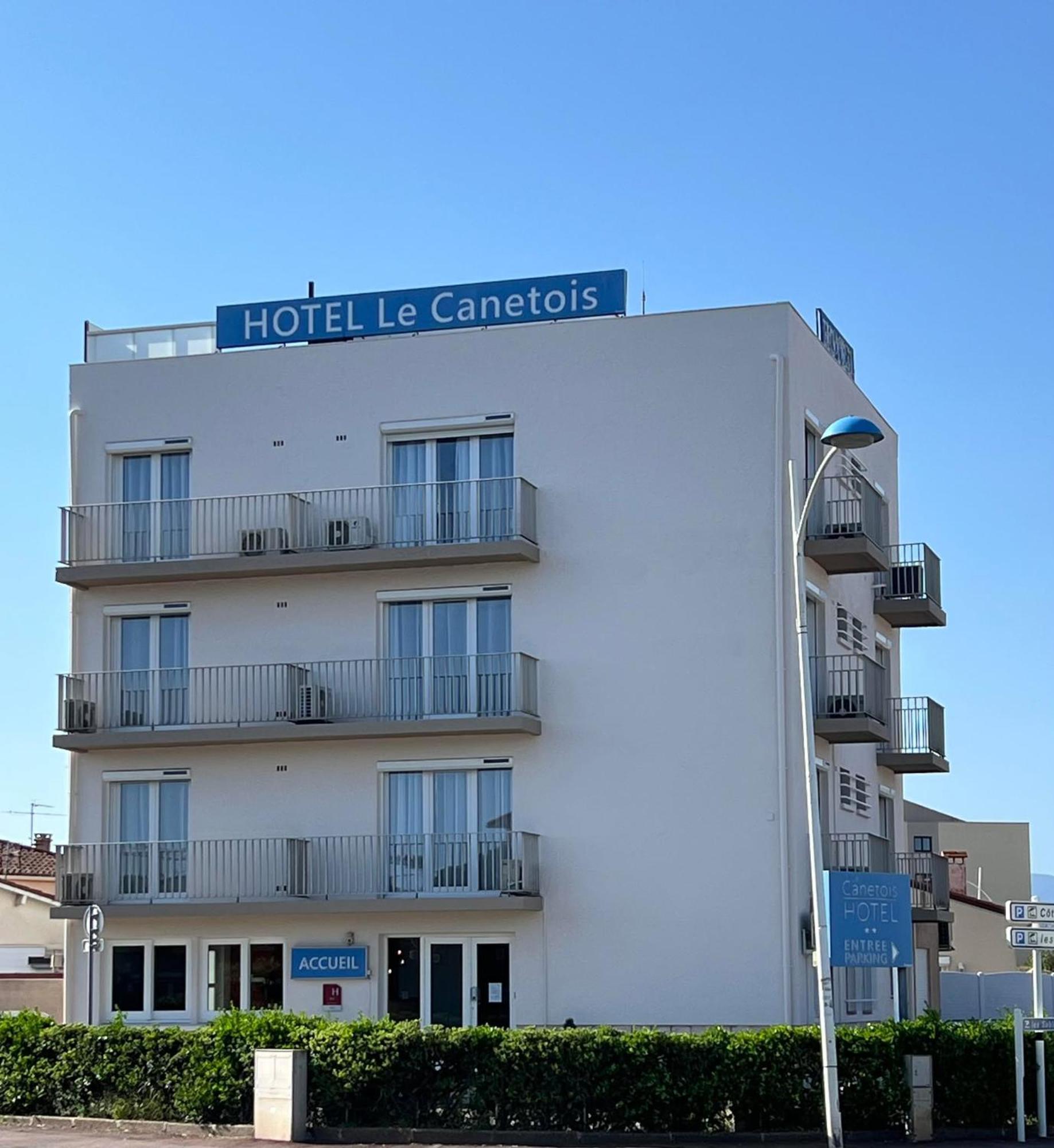Hotel Le Canetois Eksteriør bilde